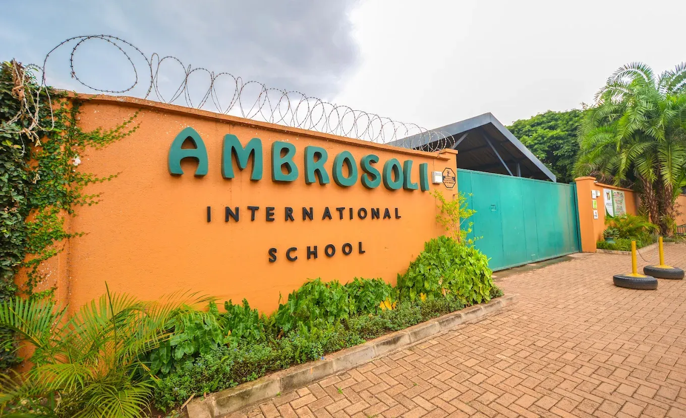 Ambrosoli International School 