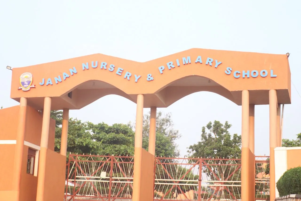 Janan Nusery And Primary School-bombo