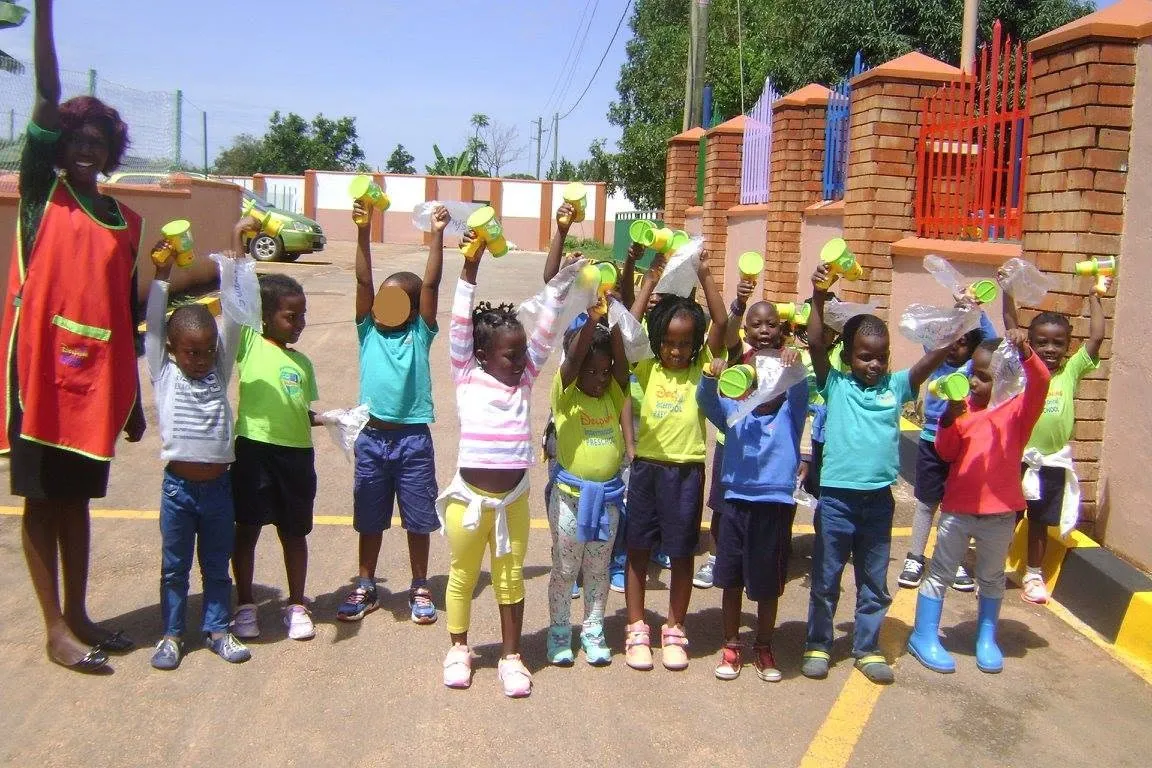 Dolphin International School