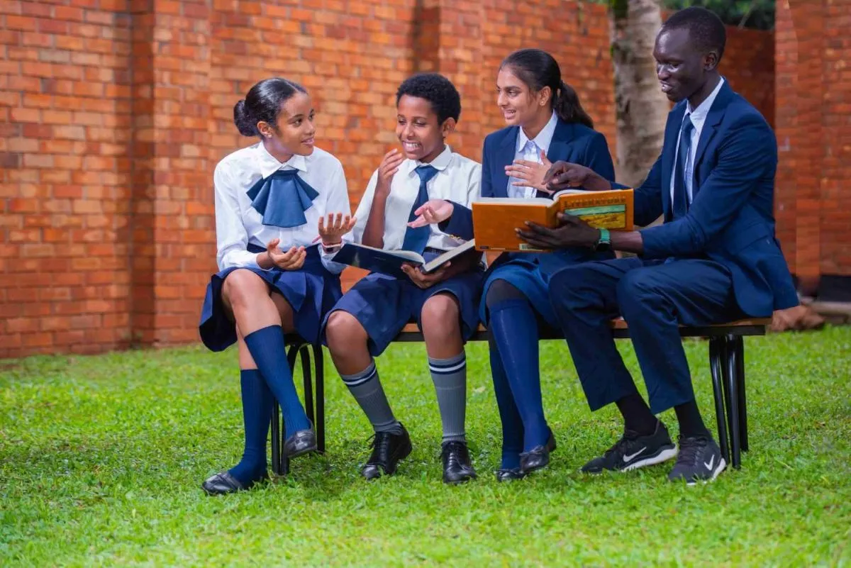 Greenhill International School (gis)