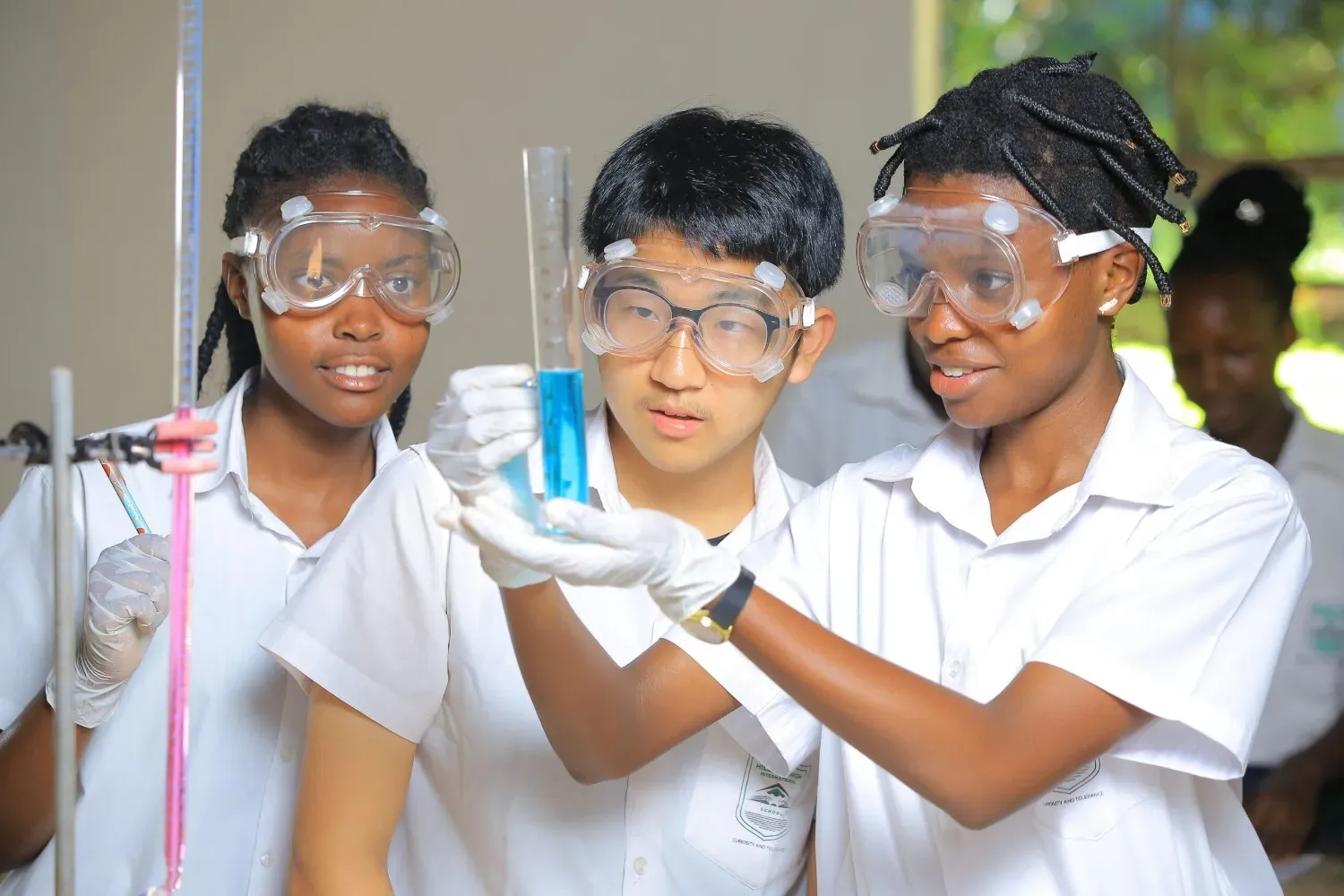 Hillside High International School